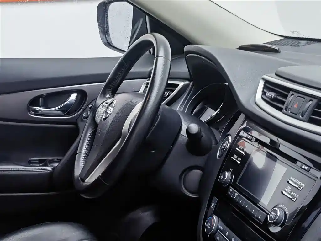 Nissan X-Trail 2015 — фото 22
