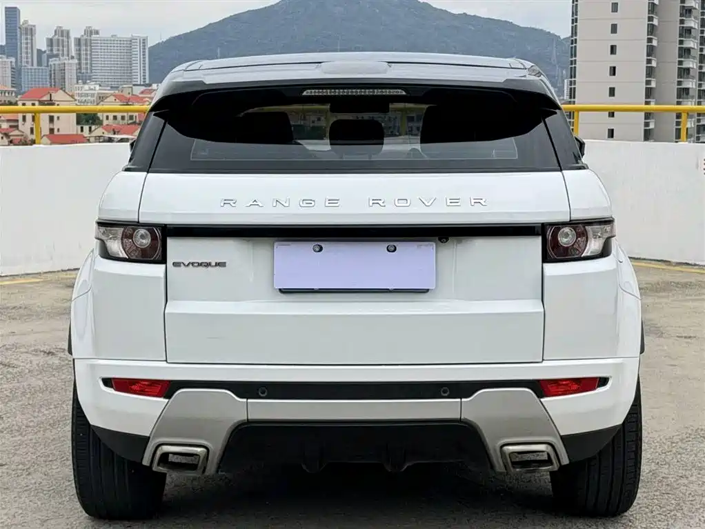 Land Rover Evoque 2015 — фото 8