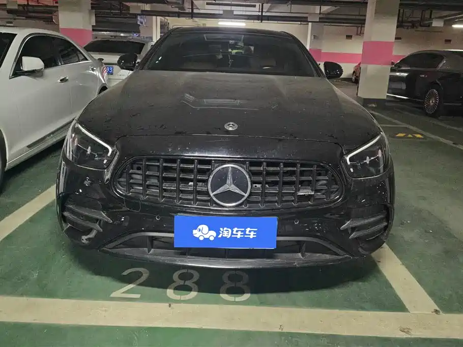 Mercedes-Benz E-Class 2021