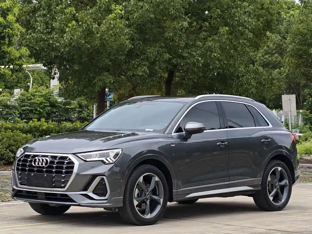 Audi Q3 2022