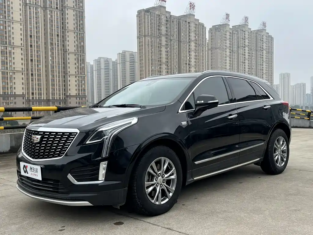 Cadillac XT5 2019 — фото 1