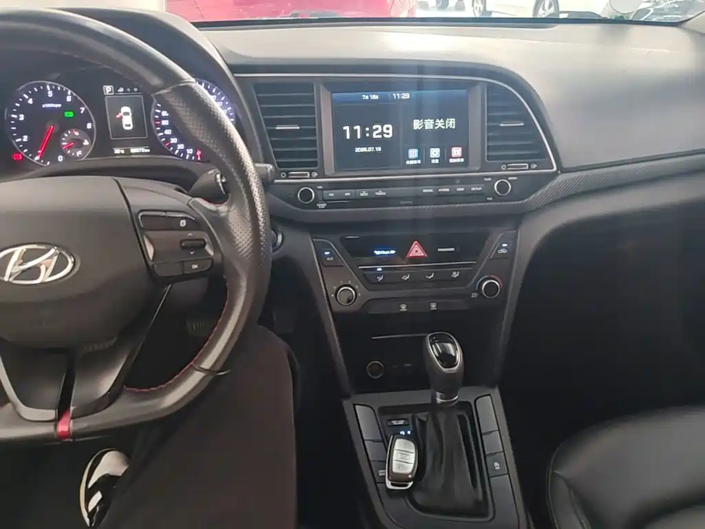 Hyundai Celesta 2018 — фото 10