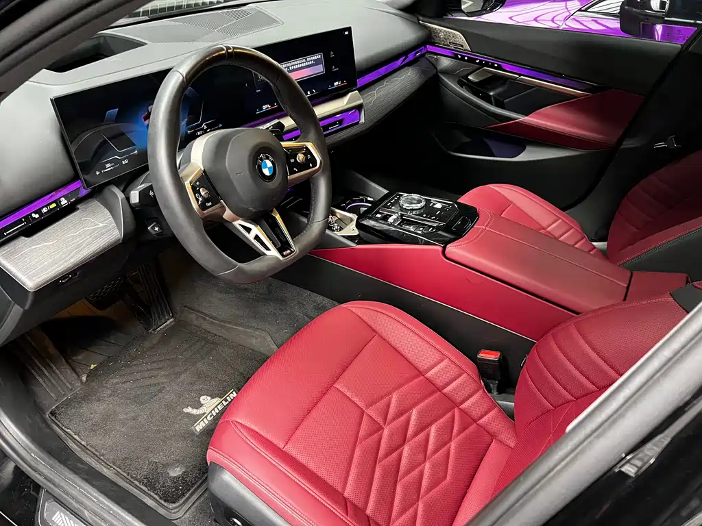 BMW 5 Series 2025