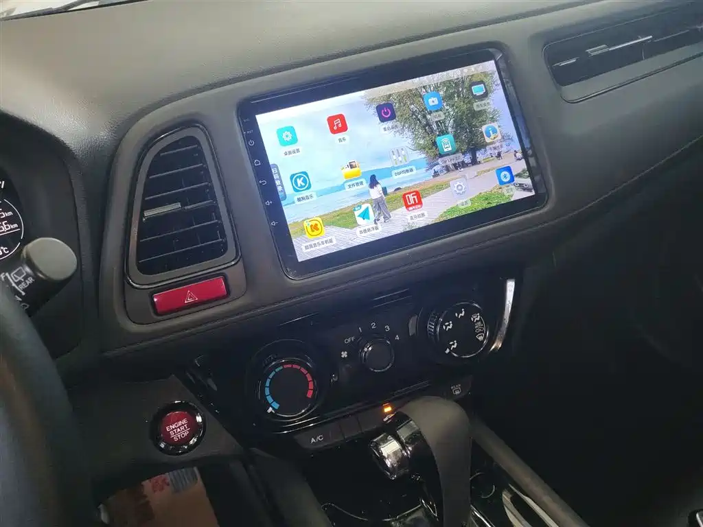 Honda Vezel 2017 — фото 13