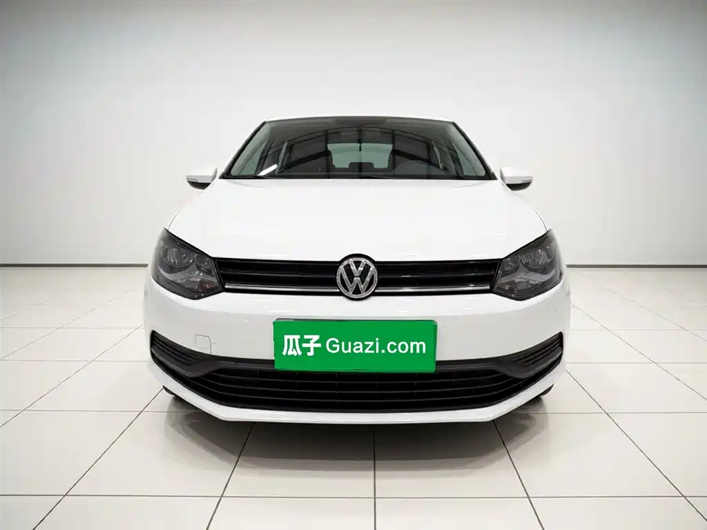 Volkswagen Polo 2017 — фото 24