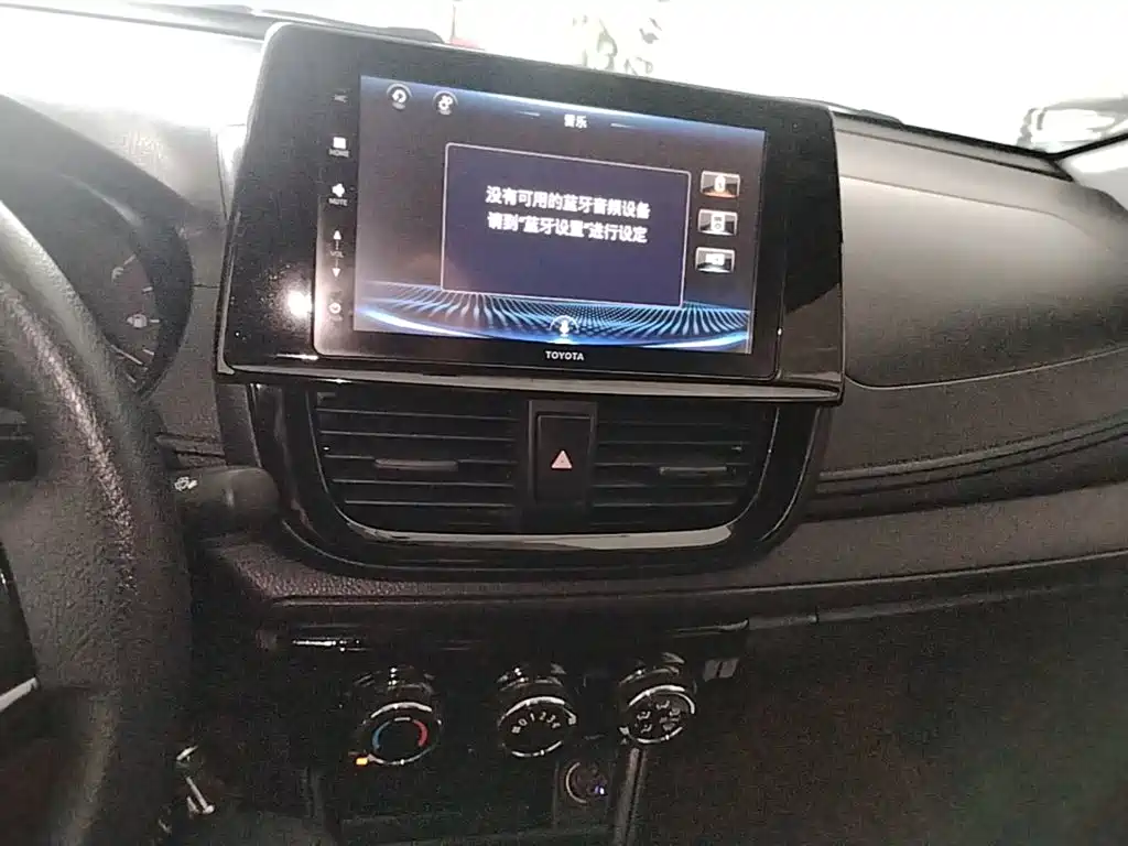 Toyota Vios 2022 — фото 13