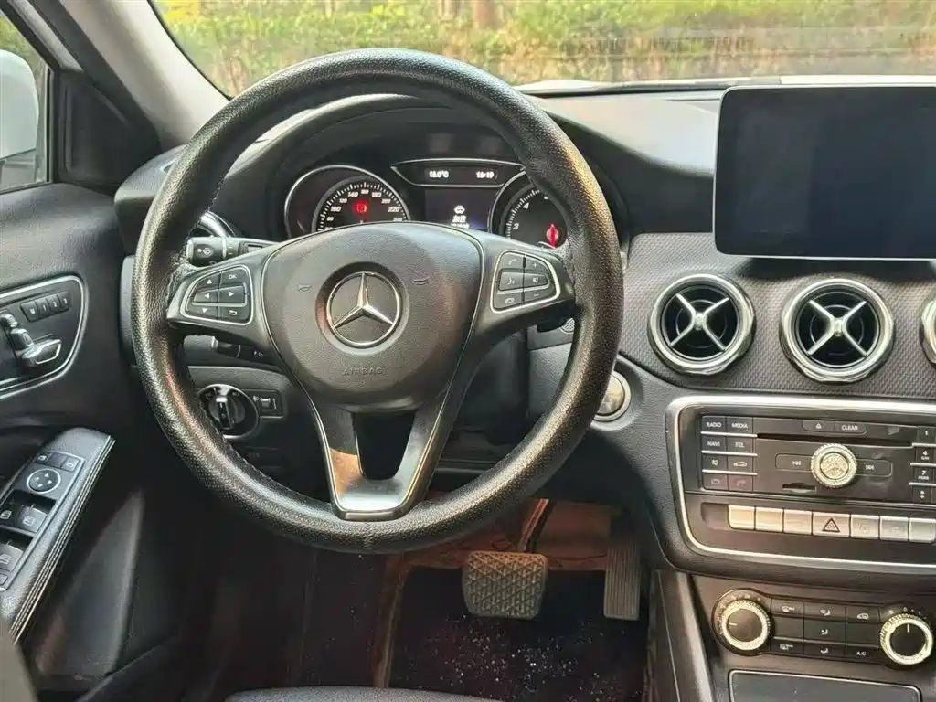 Mercedes-Benz GLA 2019 — фото 7
