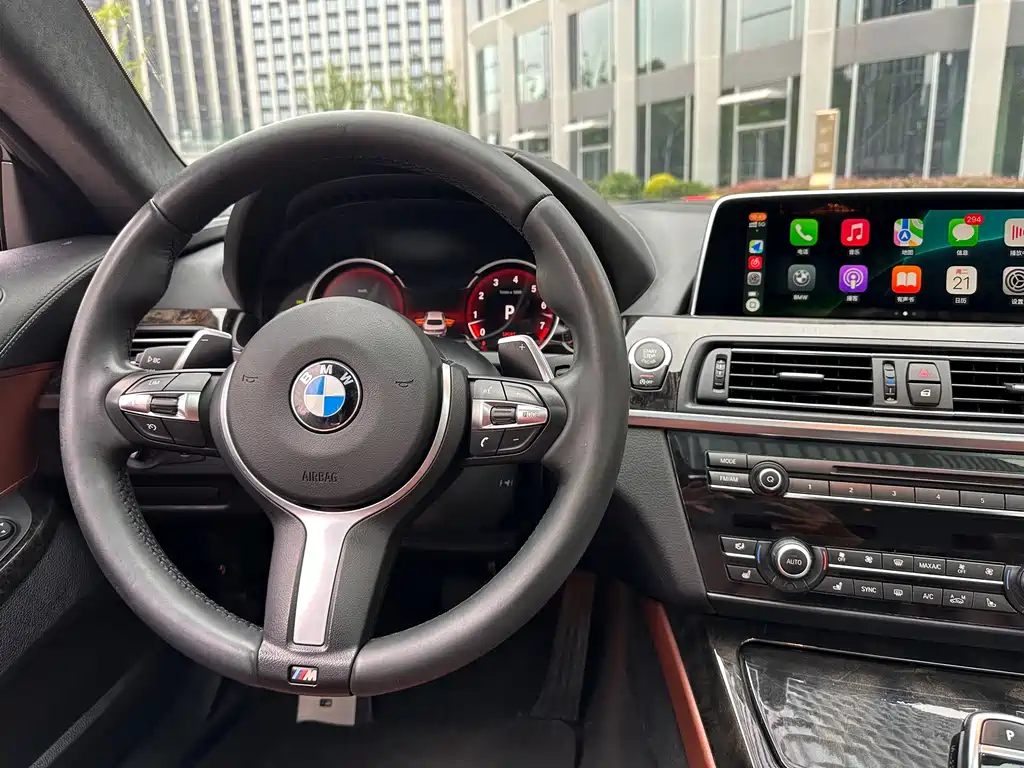 BMW 6 Series 2017 — фото 16