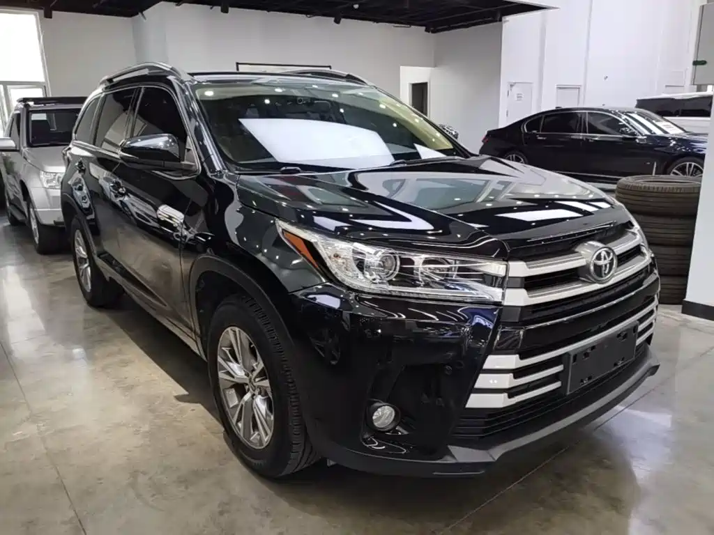 Toyota Highlander 2019 — фото 4