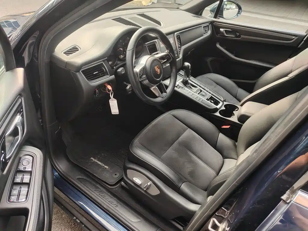 Porsche Macan 2018 — фото 6