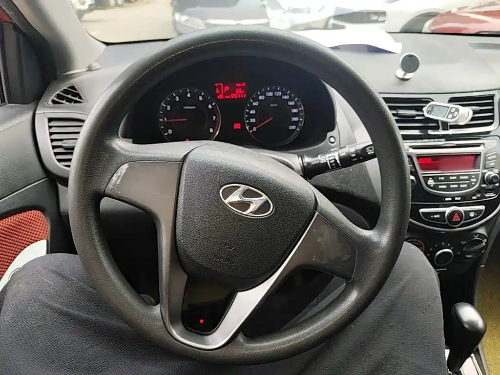 Hyundai Rui Yi 2014 — фото 11