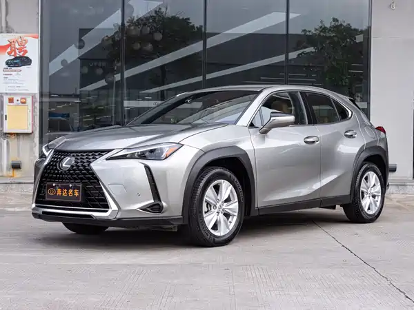 Lexus UX 2023