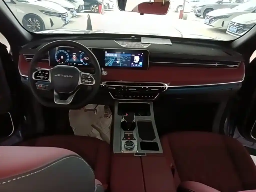 Jetour X70 PLUS 2023 — фото 10