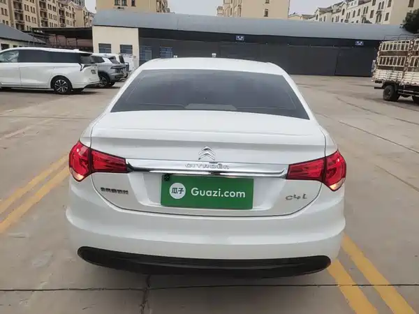 Citroën C4L 2016