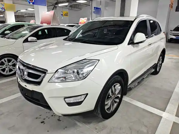 BAIC Shenbao X65 2016