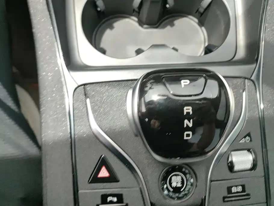 BYD Qin PLUS 2023 — фото 16