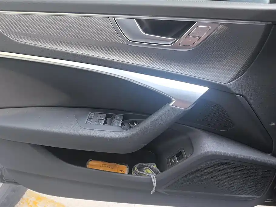 Audi A6L 2024