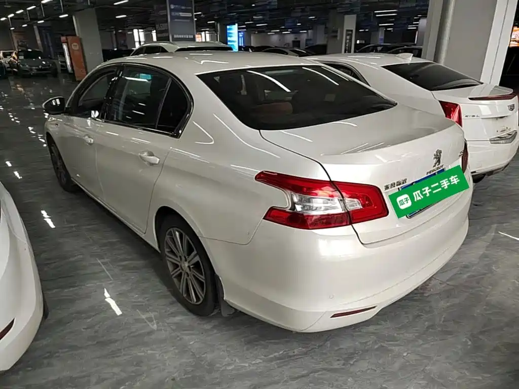 Peugeot 408 2016