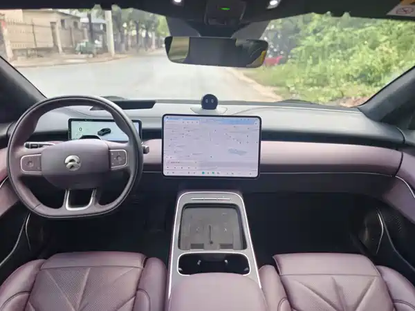 NIO ET5T 2025