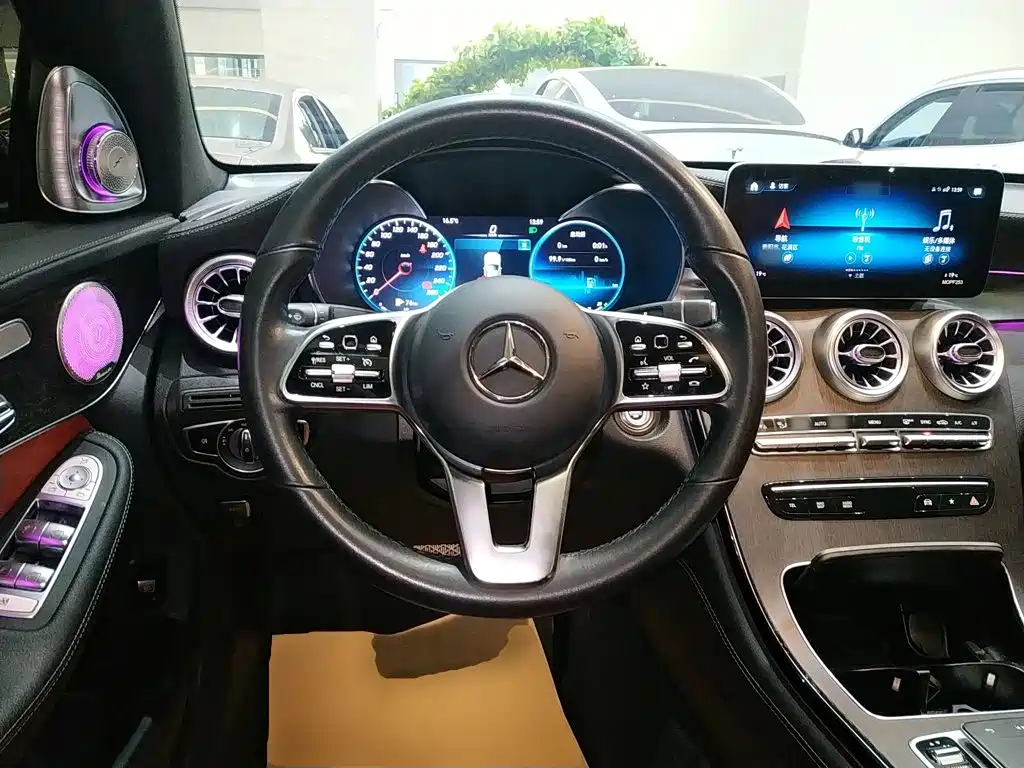 Mercedes-Benz GLC Coupe 2020 — фото 11