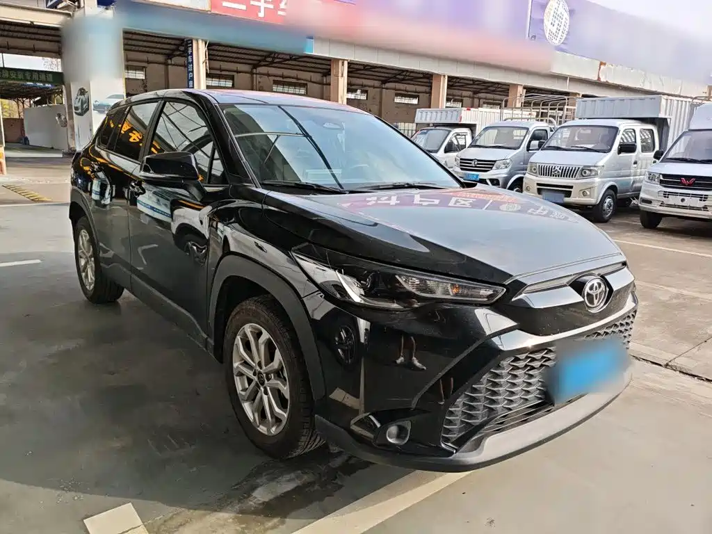 Toyota Frontlander 2024