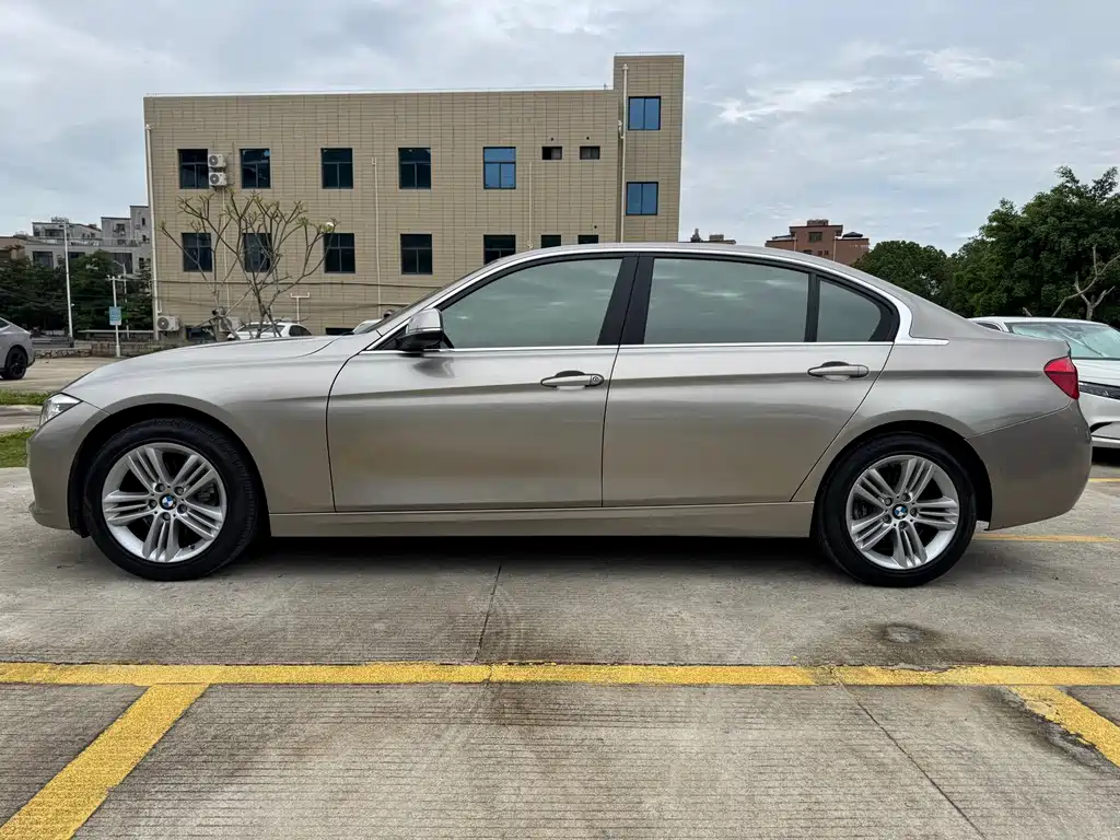 BMW 3 Series 2015 — фото 4