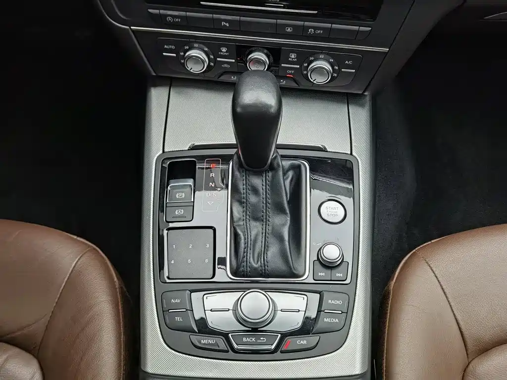 Audi A6L 2019 — фото 13