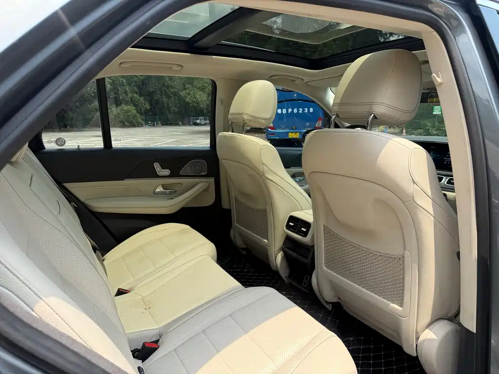 Mercedes-Benz GLE 2019 — фото 10