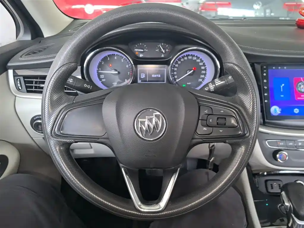 Buick Verano 2020 — фото 11