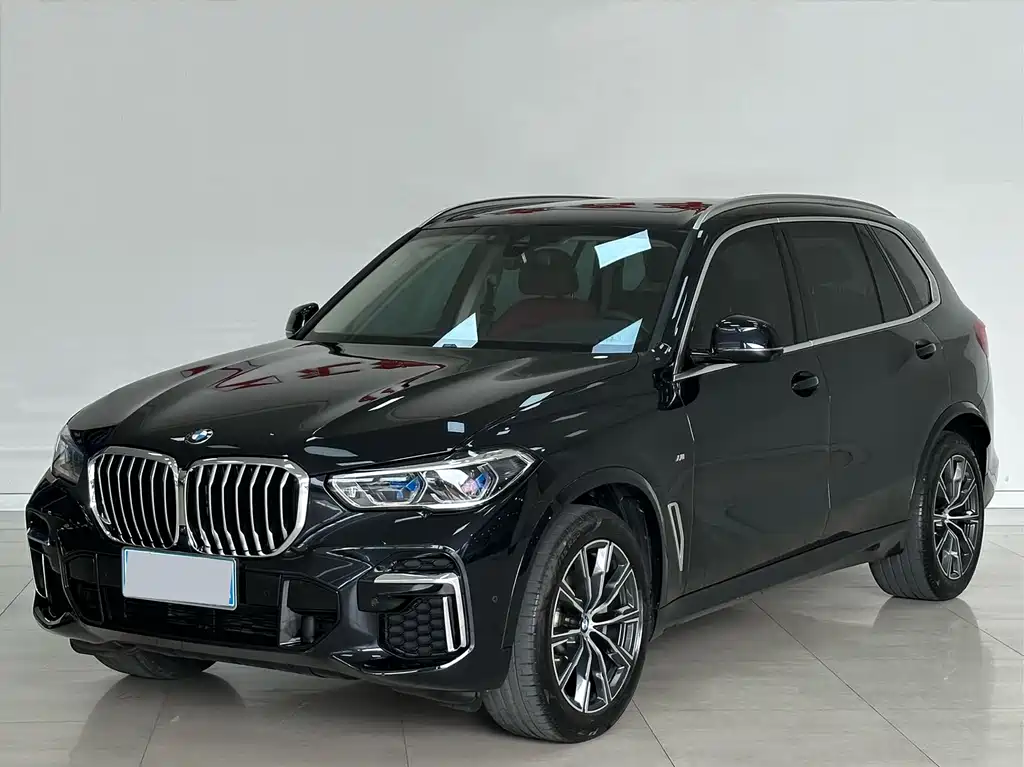 BMW X5 2022 — фото 1
