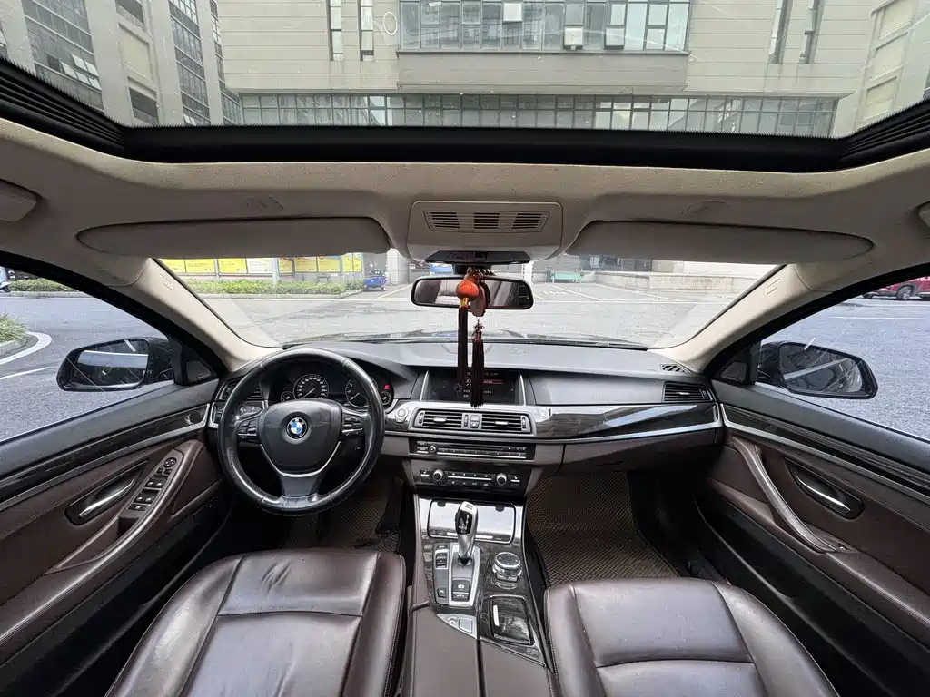 BMW 5 Series 2016