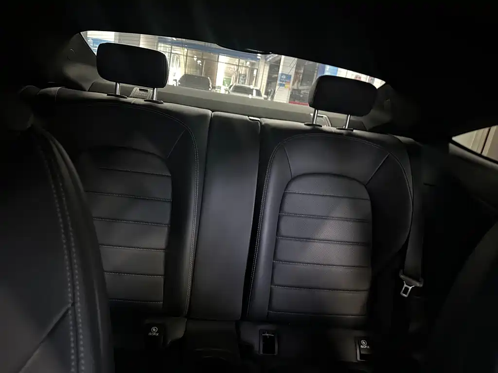 Mercedes-Benz C-Class 2018