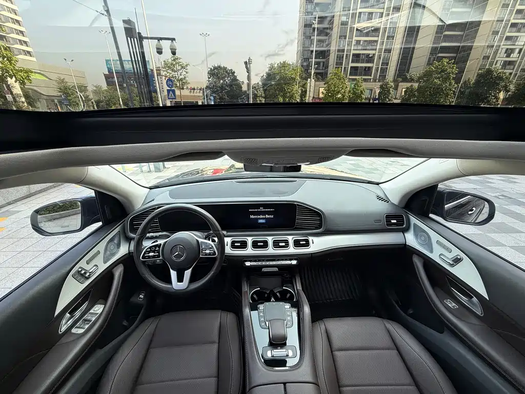 Mercedes-Benz GLE 2020 — фото 11