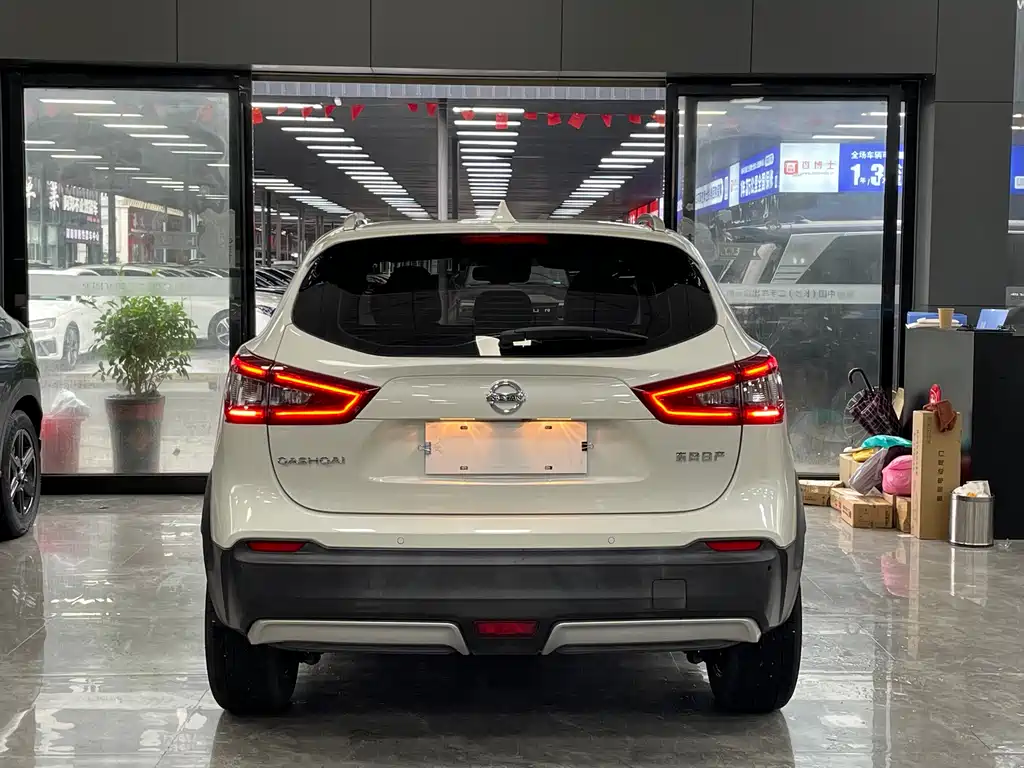 Nissan Qashqai 2021 — фото 15