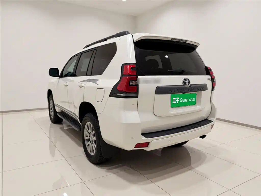 Toyota Prado 2019
