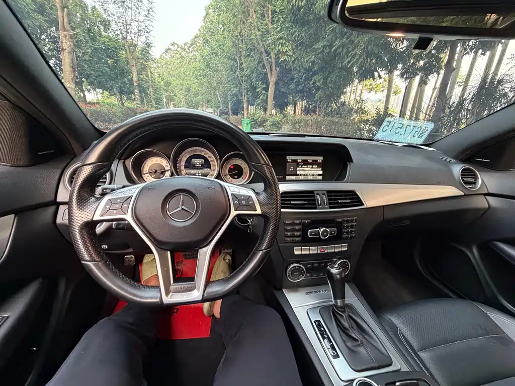 Mercedes-Benz C-Class 2014 — фото 12