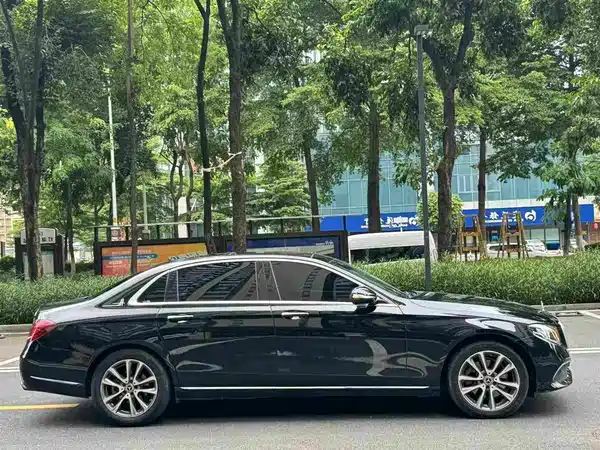 Mercedes-Benz E-Class 2020