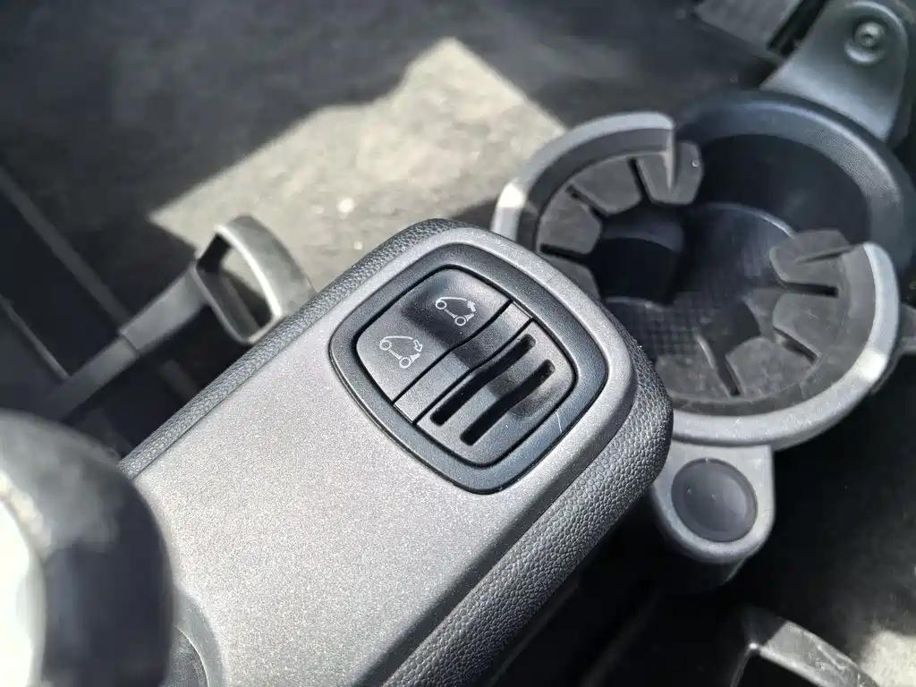 smart Fortwo 2015 — фото 19