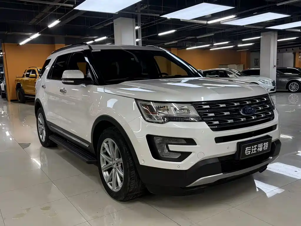 Ford Explorer 2017 — фото 3