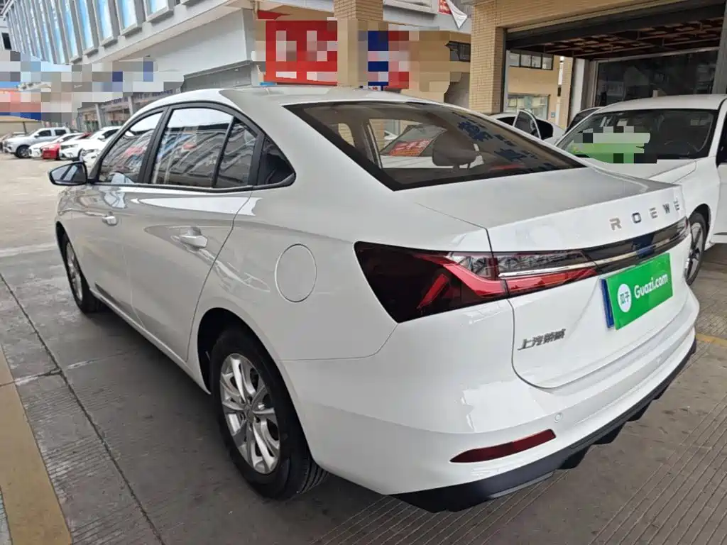 Roewe i5 2025