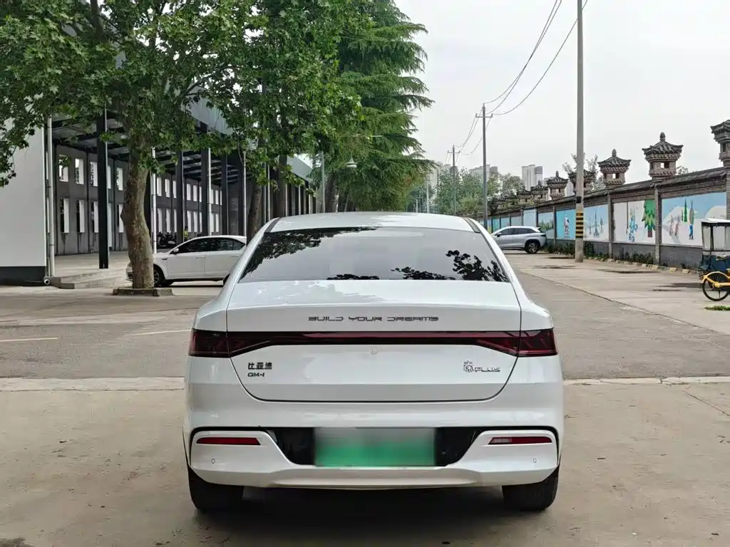 BYD Qin PLUS 2023 — фото 18