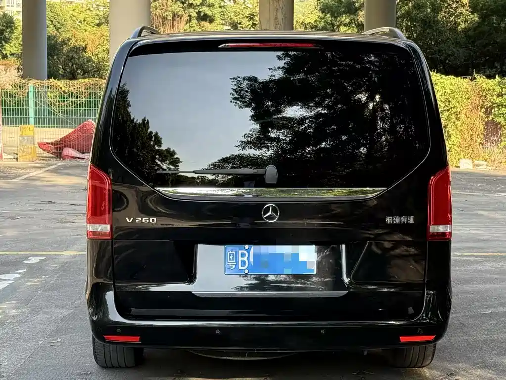 Mercedes-Benz V-Class 2020 — фото 4