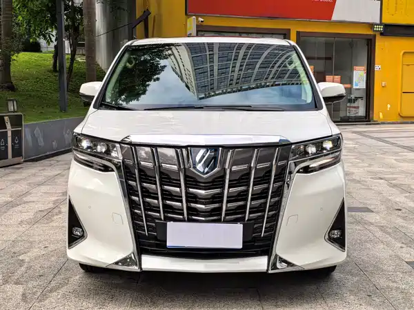 Toyota Alphard 2021