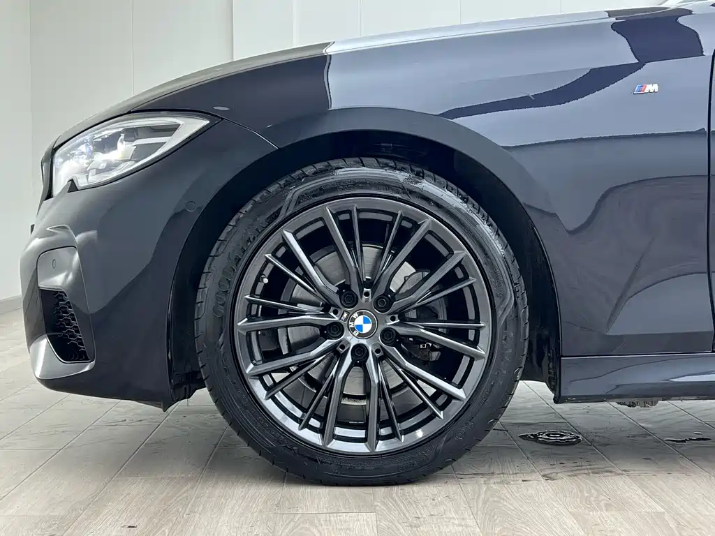 BMW 3 Series 2020 — фото 15