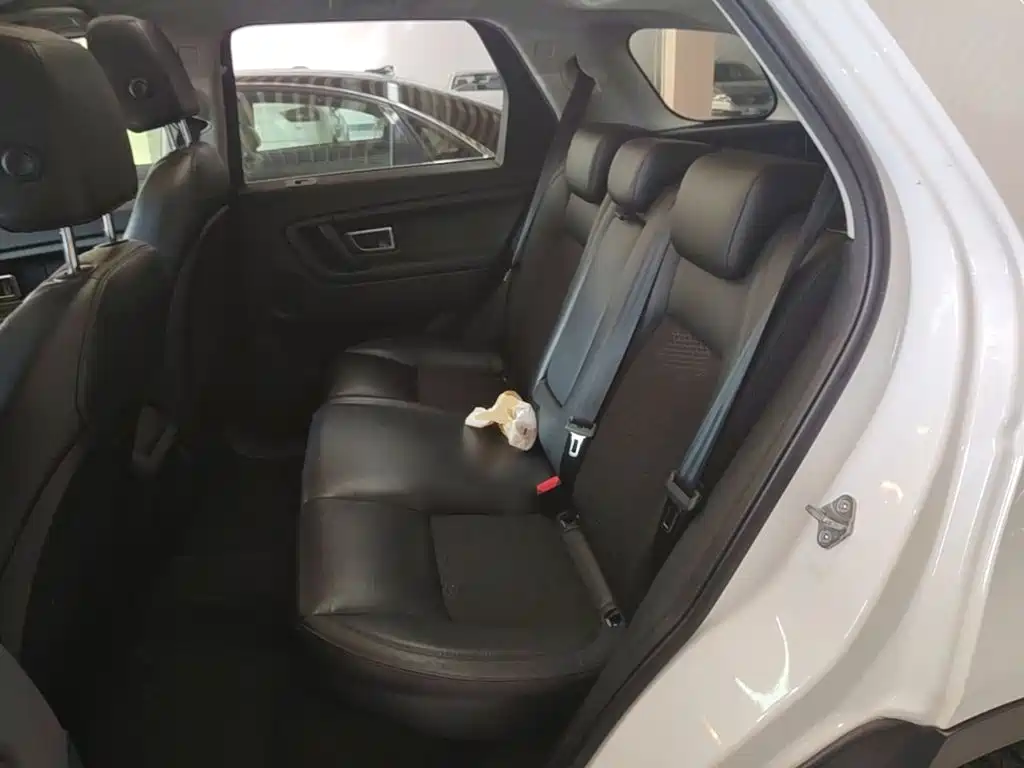 Land Rover Discovery Sport 2016 — фото 13