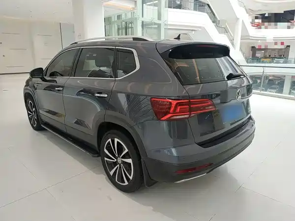 Volkswagen Tharu 2020