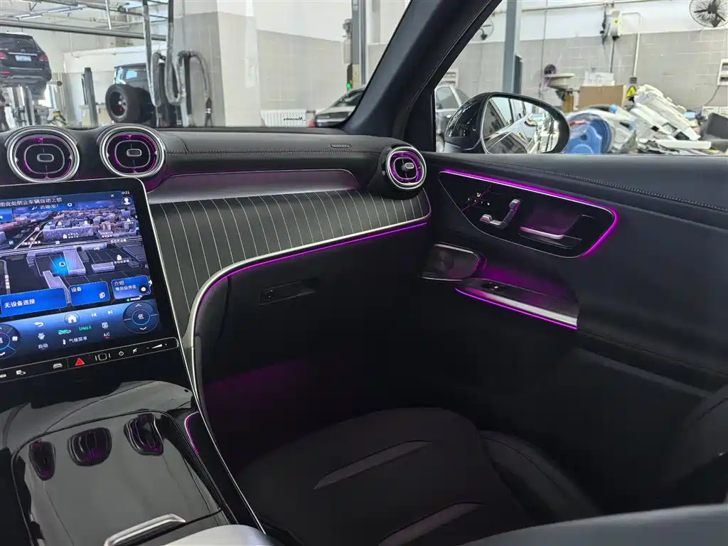 Mercedes-Benz GLC AMG 2025 — фото 14