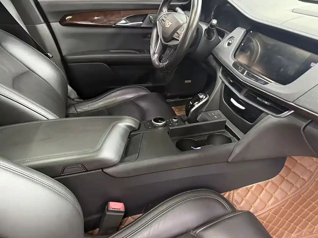 Cadillac CT6 2020 — фото 16