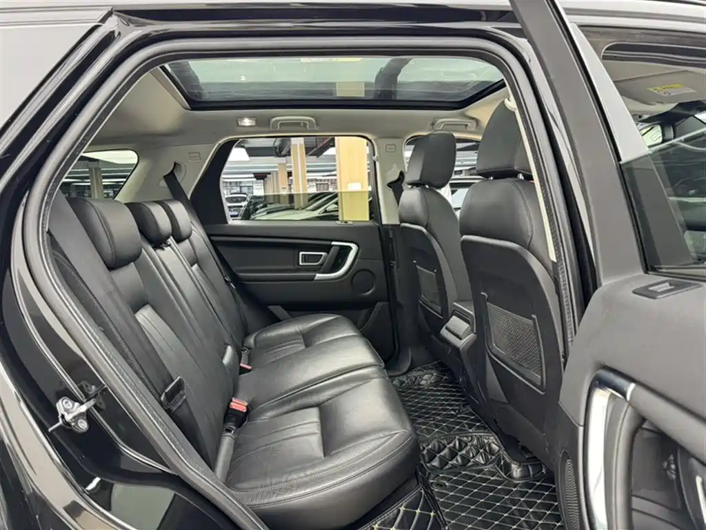 Land Rover Discovery Sport 2019 — фото 4
