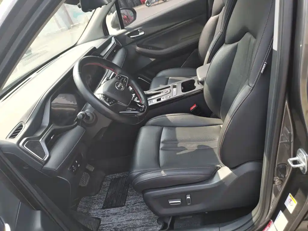 GAC Trumpchi GS4 2020 — фото 11